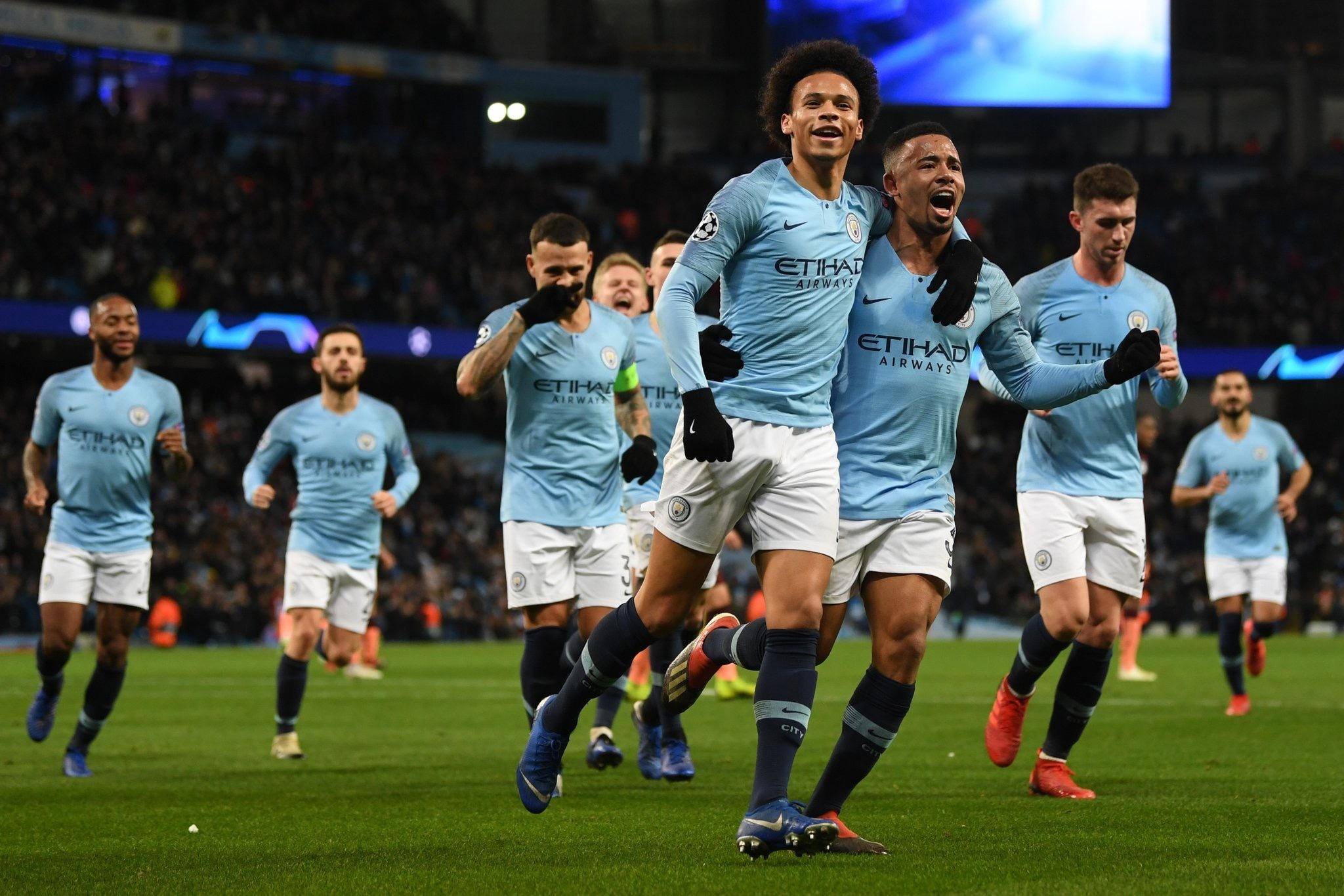 运动中激烈 运动中激烈